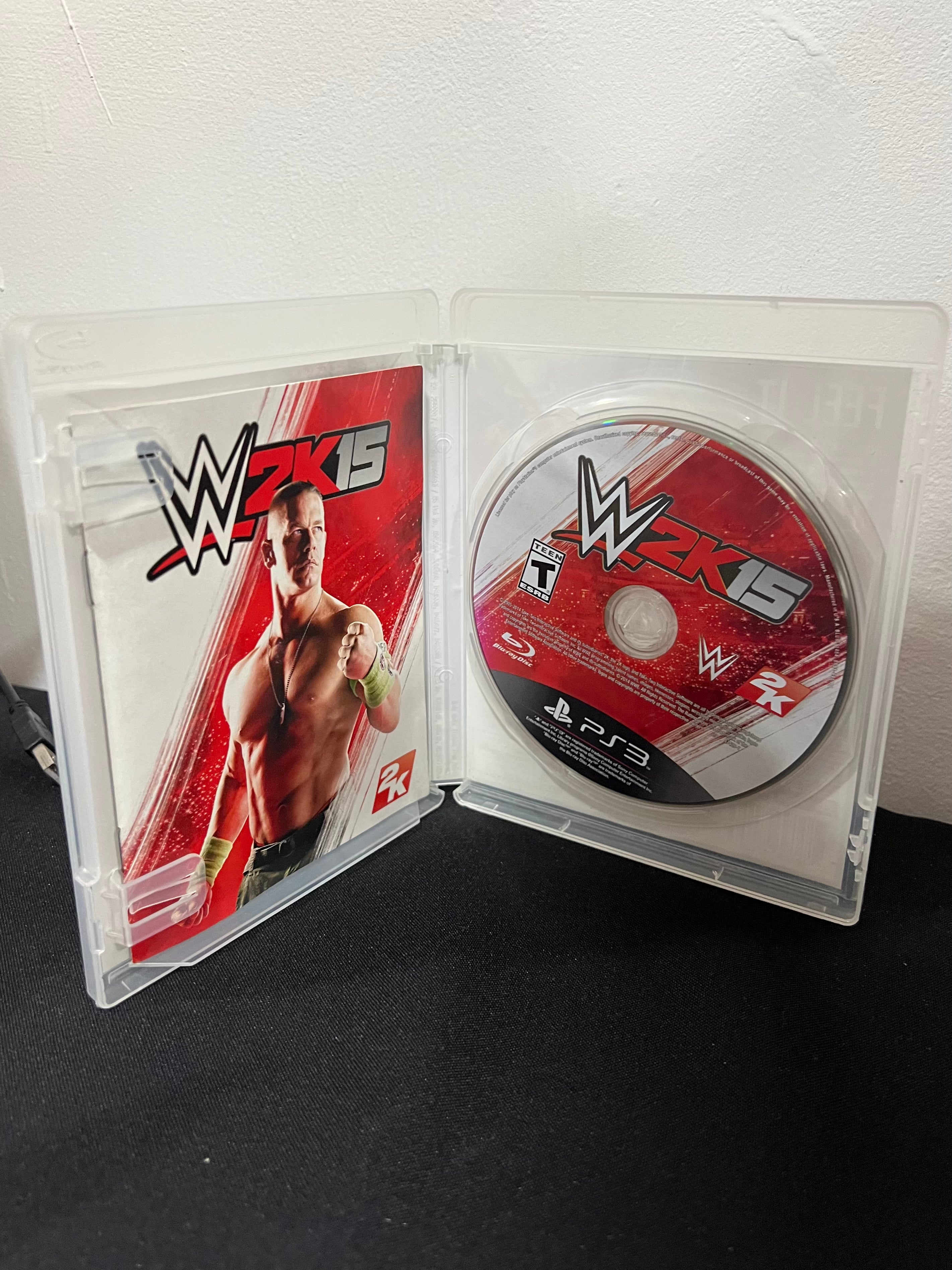 WWE 2K15 completo con su manual - PS3