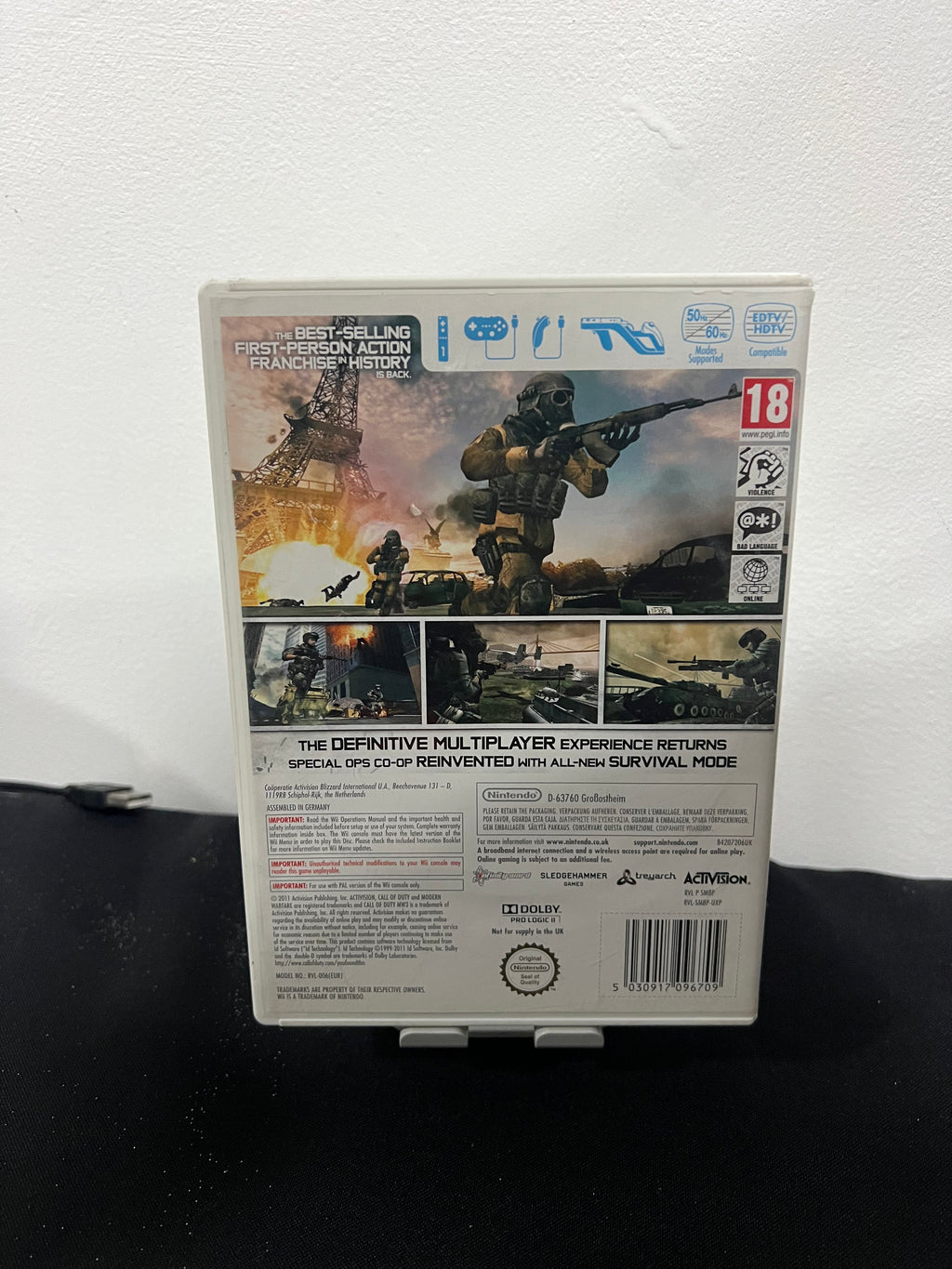 Modern Warfare 3 completo con su manual - Wii