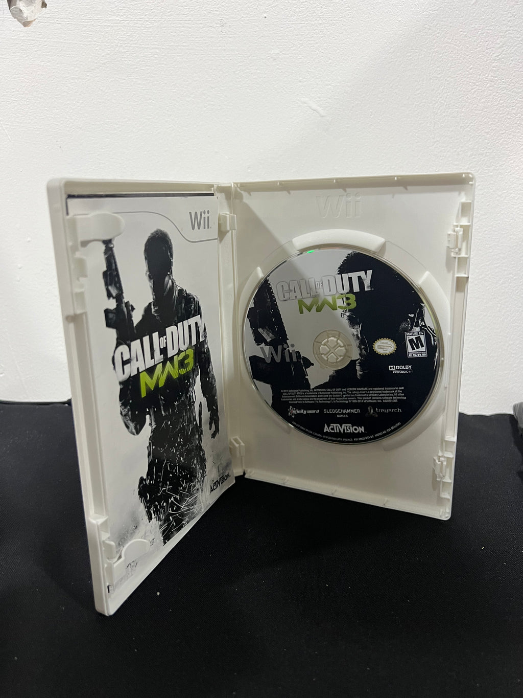 Modern Warfare 3 completo con su manual - Wii