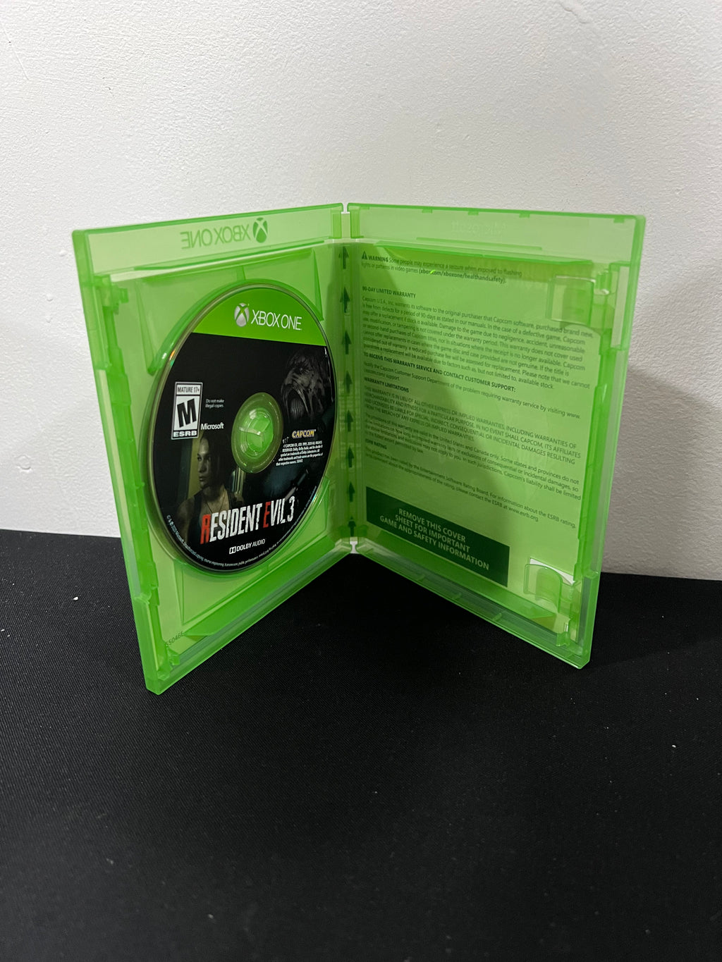 Resident Evil 3 completo - Xbox One