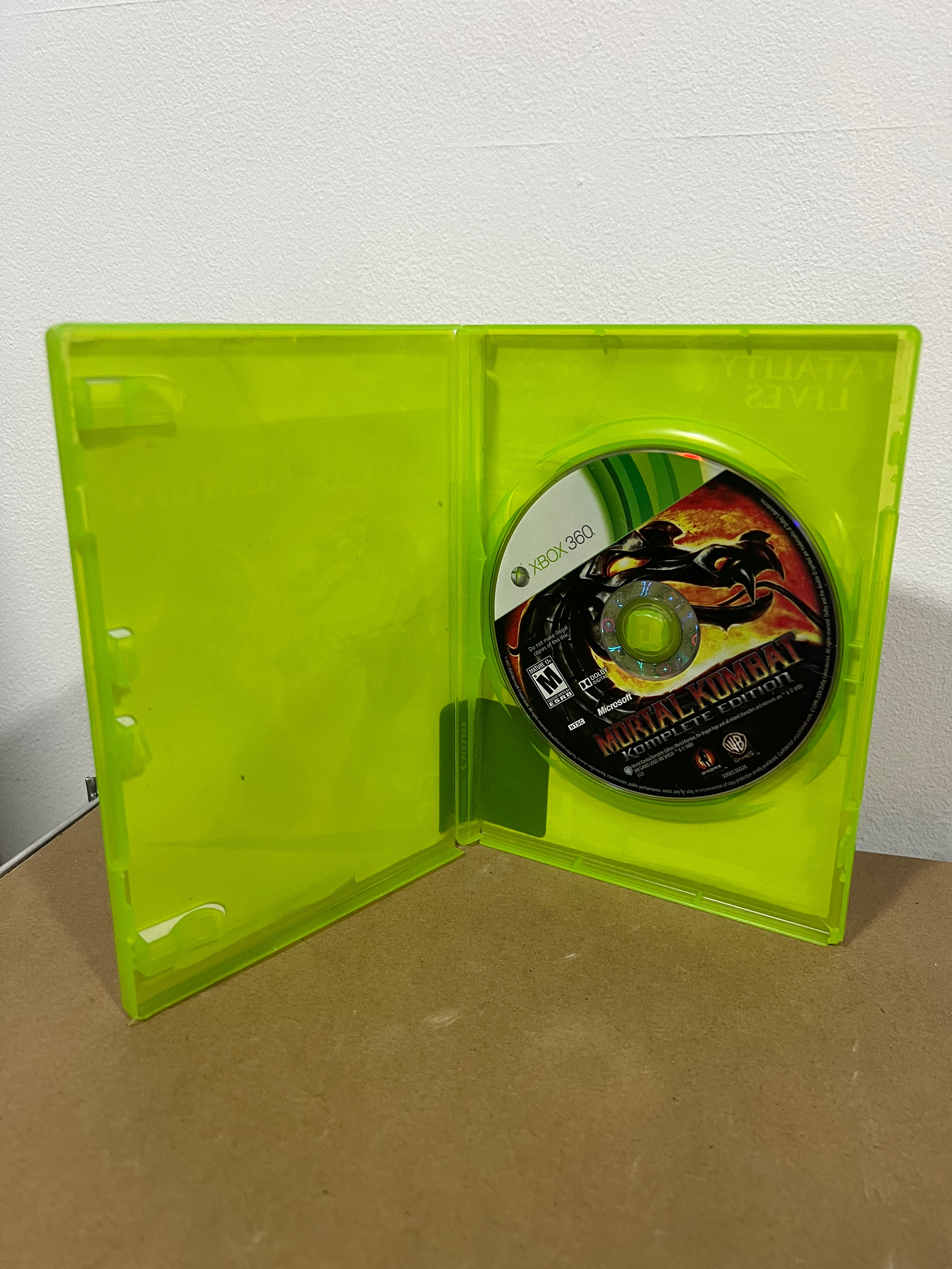 Mortal Kombat Komplete Edition (baja) - Xbox 360