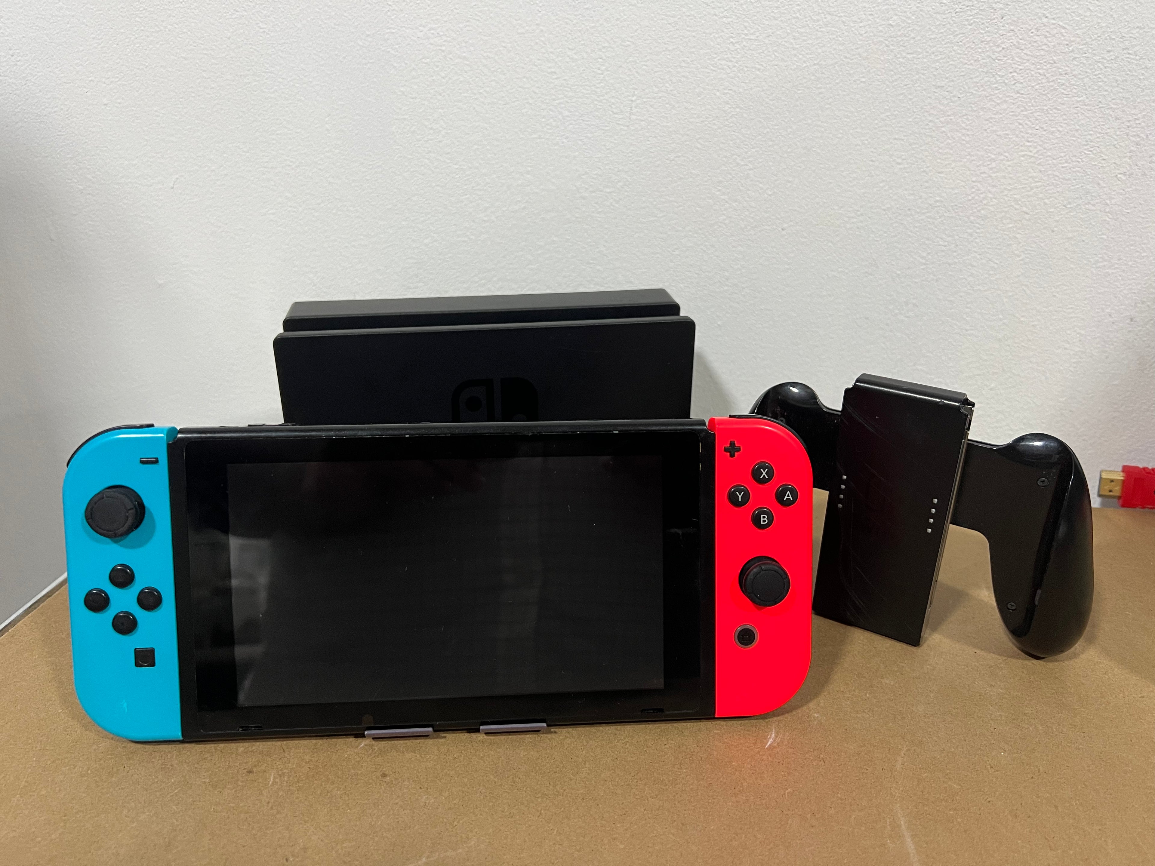Nintendo Switch con 2 juegos y Micro SD de 258 GB