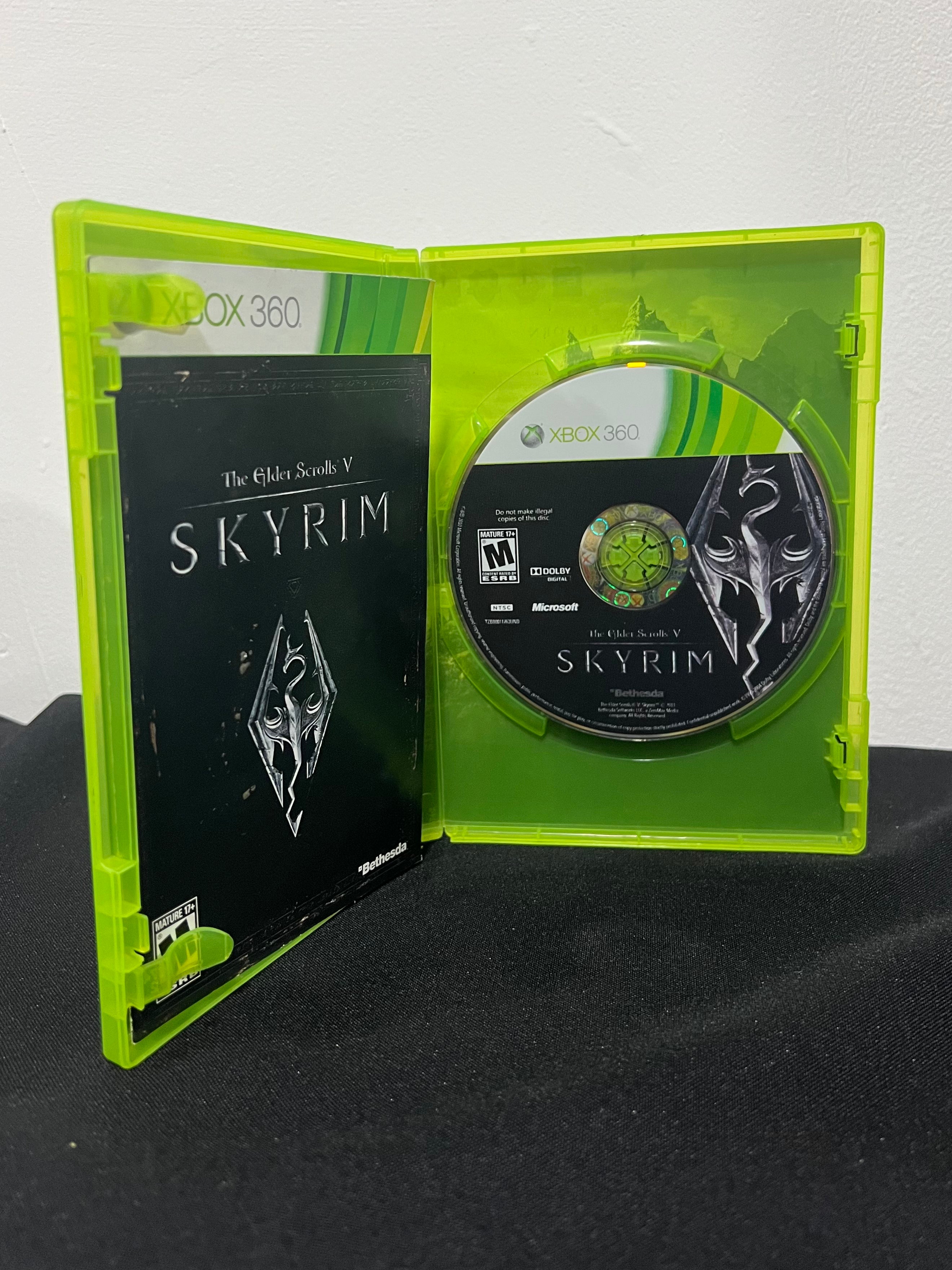 Skyrim (con poster) - Xbox 360