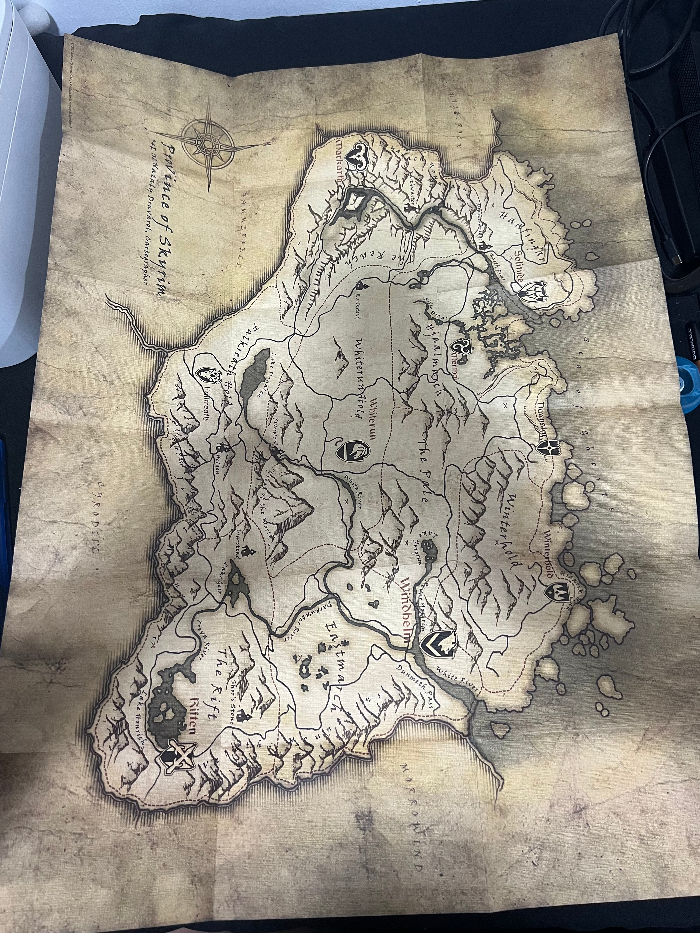 Skyrim (con poster) - Xbox 360