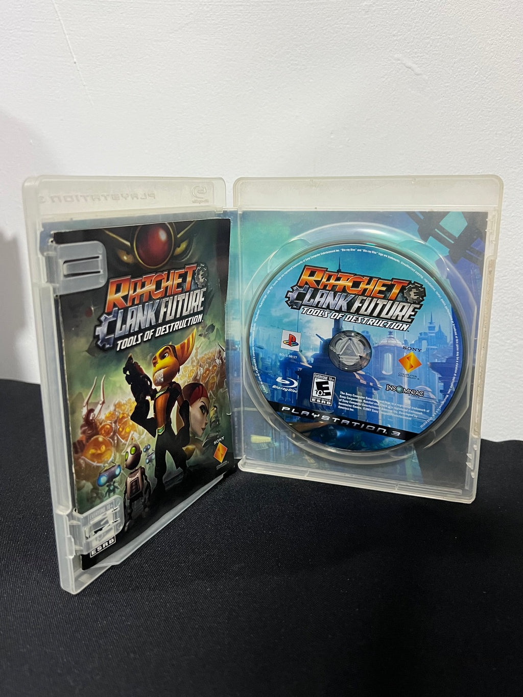 Ratchet & Clank Future: Tools Of Destruction completo incluye su manual - Ps3