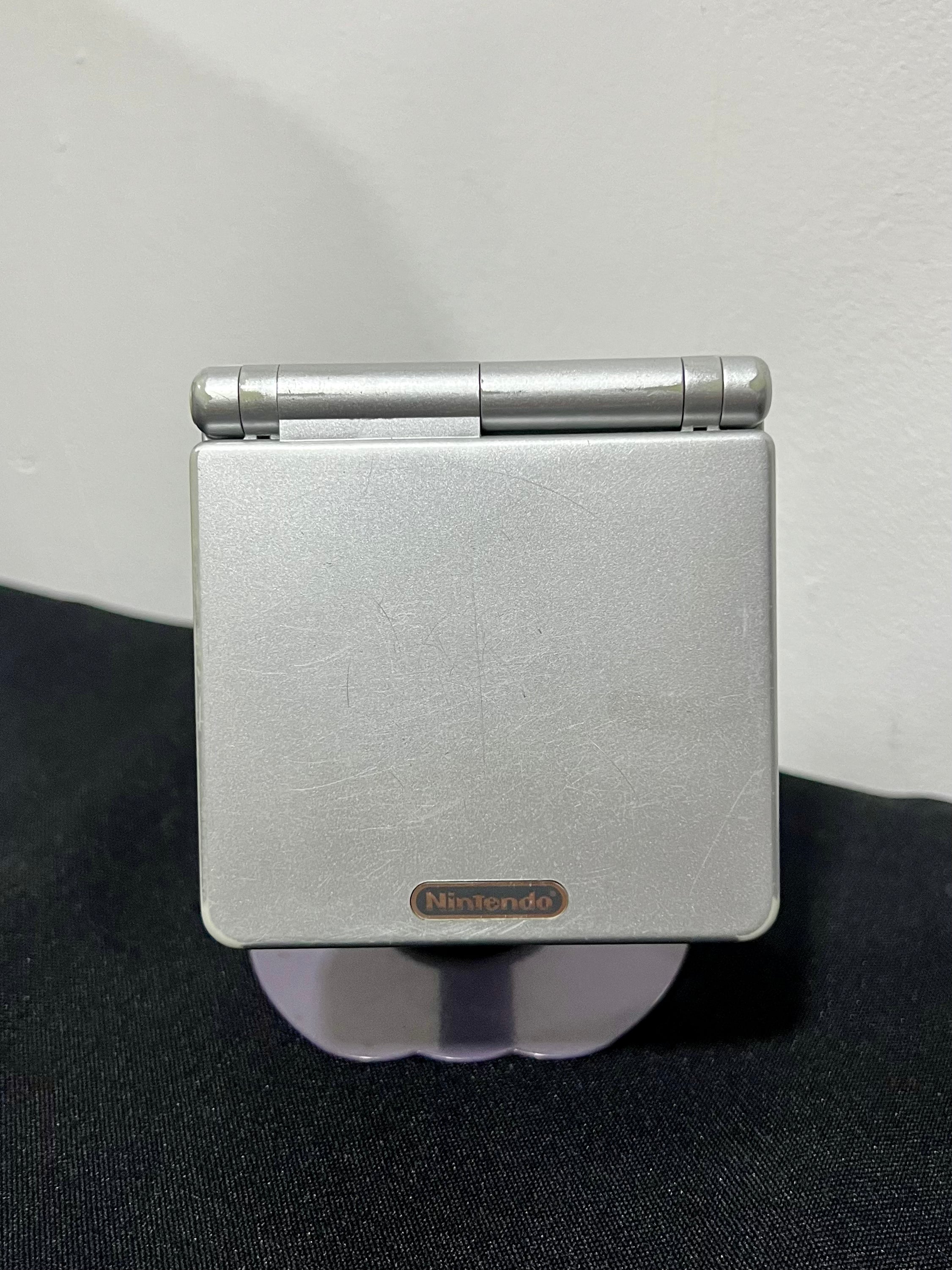 Game Boy Advance SP